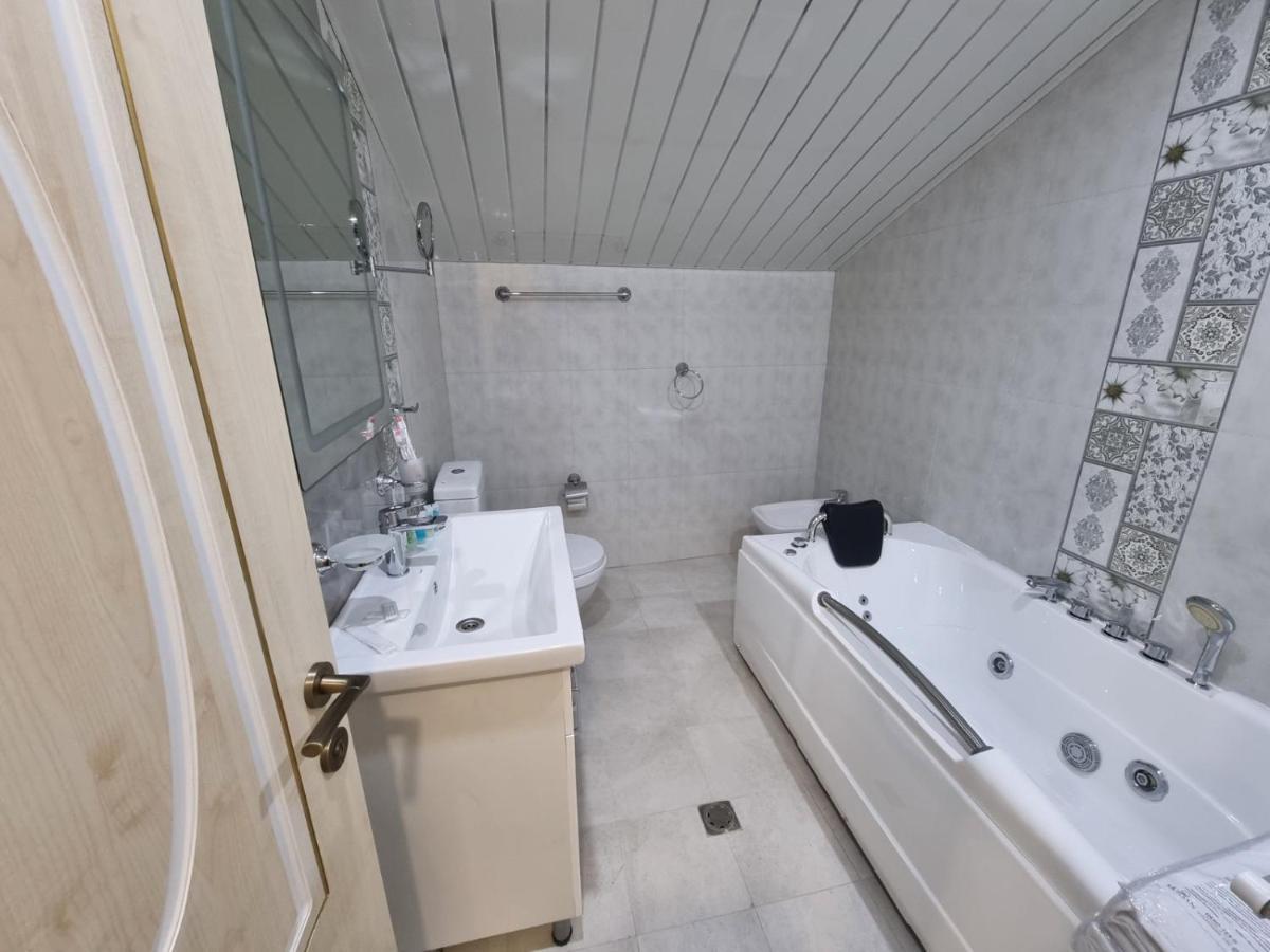 Anga Yerevan Hotel Eksteriør billede