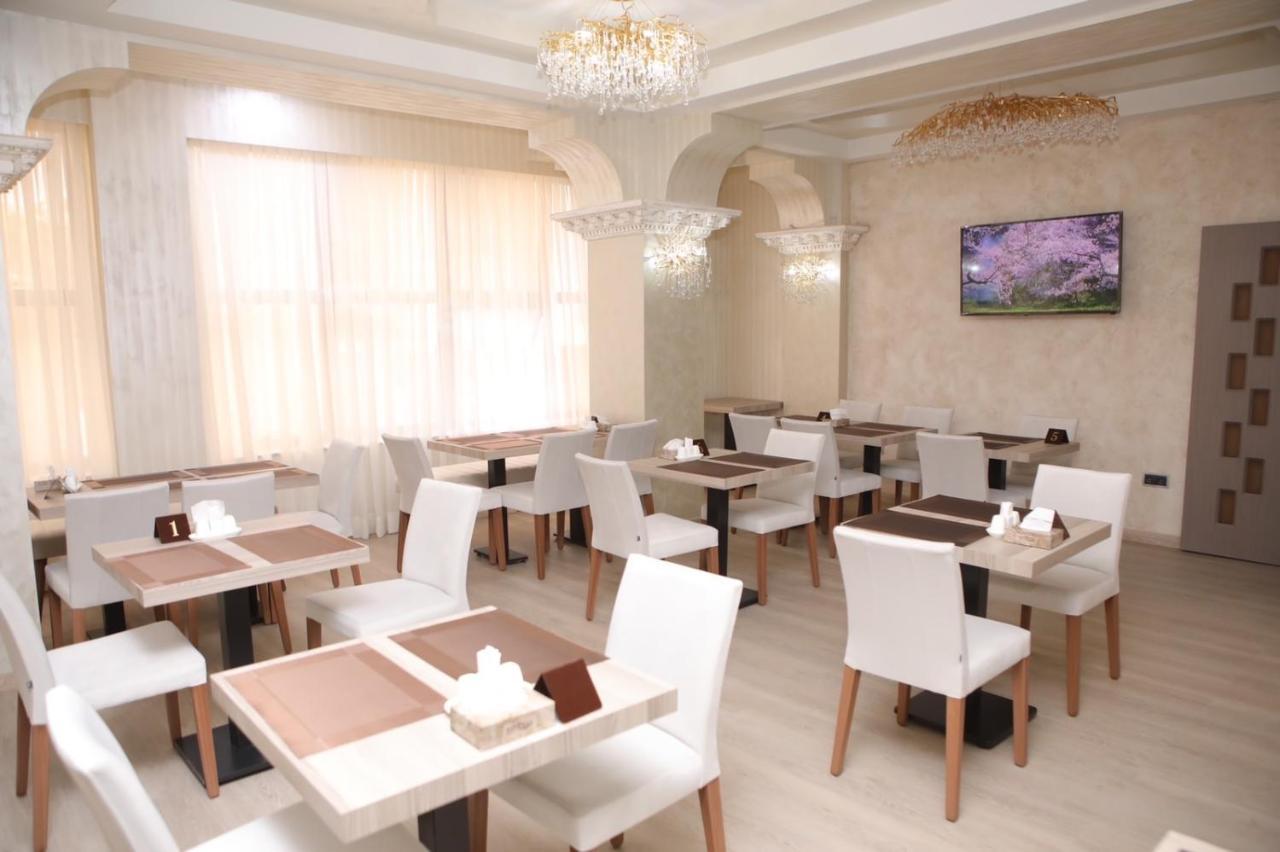 Anga Yerevan Hotel Eksteriør billede